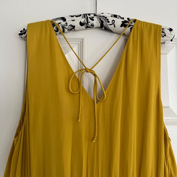 Anthropologie yellow maxi tie dress - Picture 5 of 8